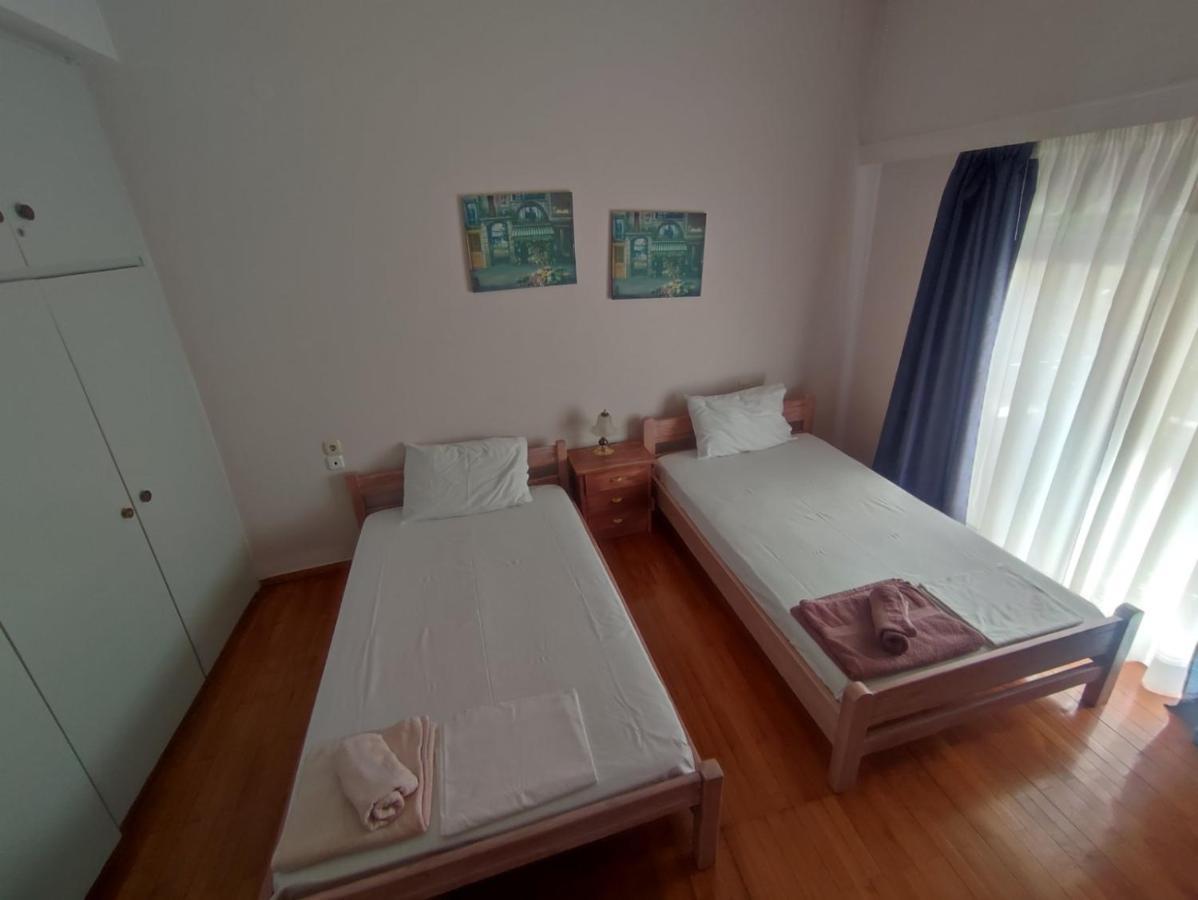 2 Br110 Sqm Free Parking Full Clima Apartment Патра Екстериор снимка