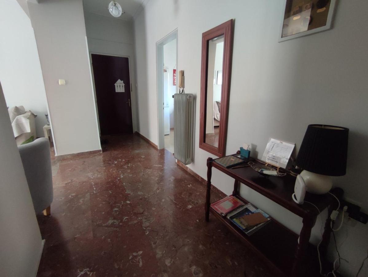 2 Br110 Sqm Free Parking Full Clima Apartment Патра Екстериор снимка