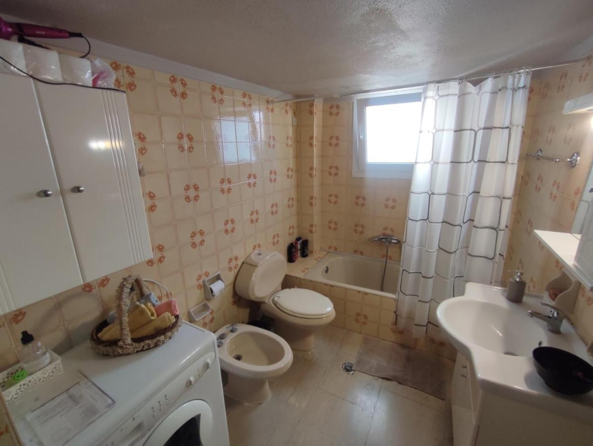 2 Br110 Sqm Free Parking Full Clima Apartment Патра Екстериор снимка