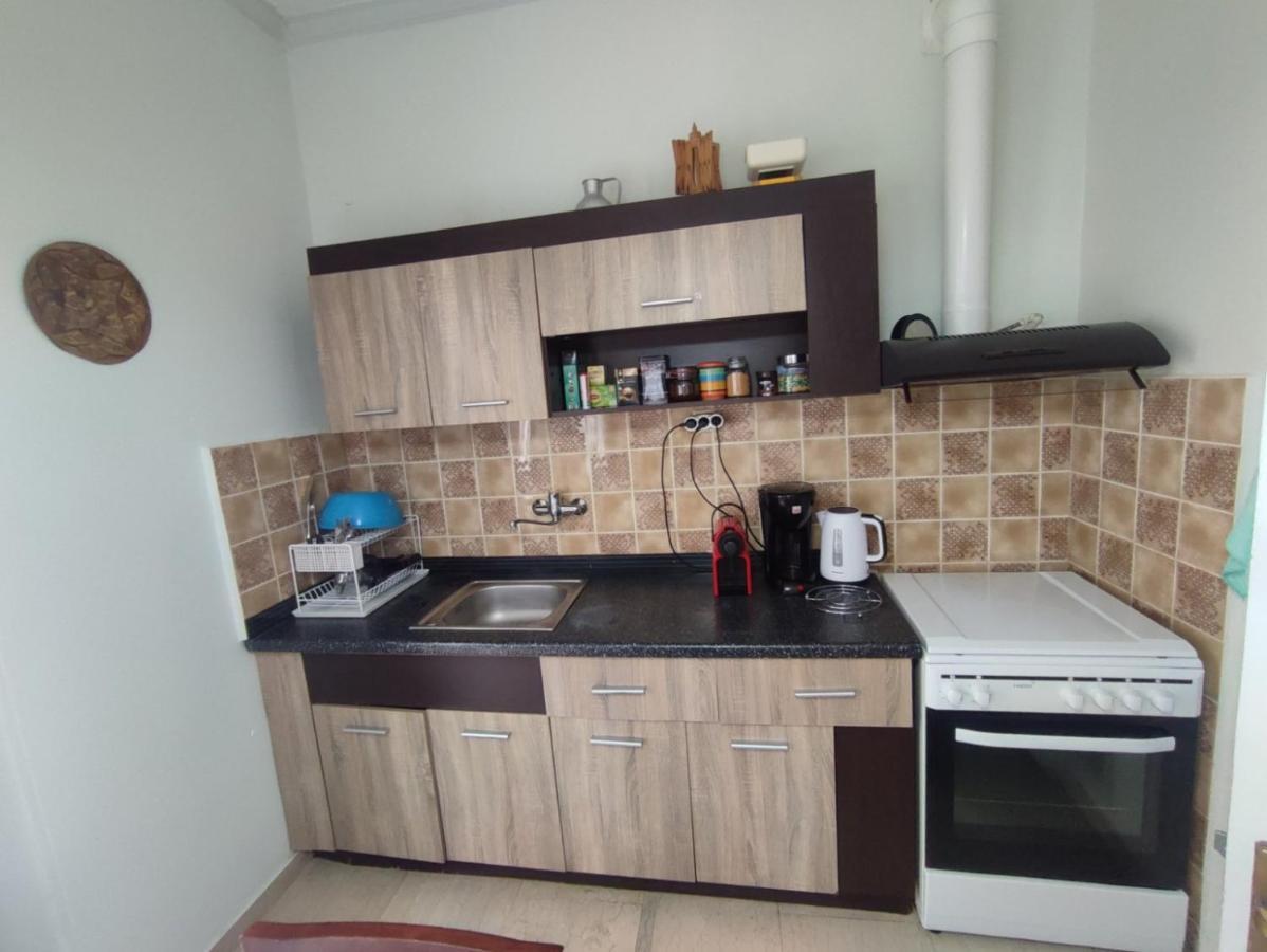 2 Br110 Sqm Free Parking Full Clima Apartment Патра Екстериор снимка