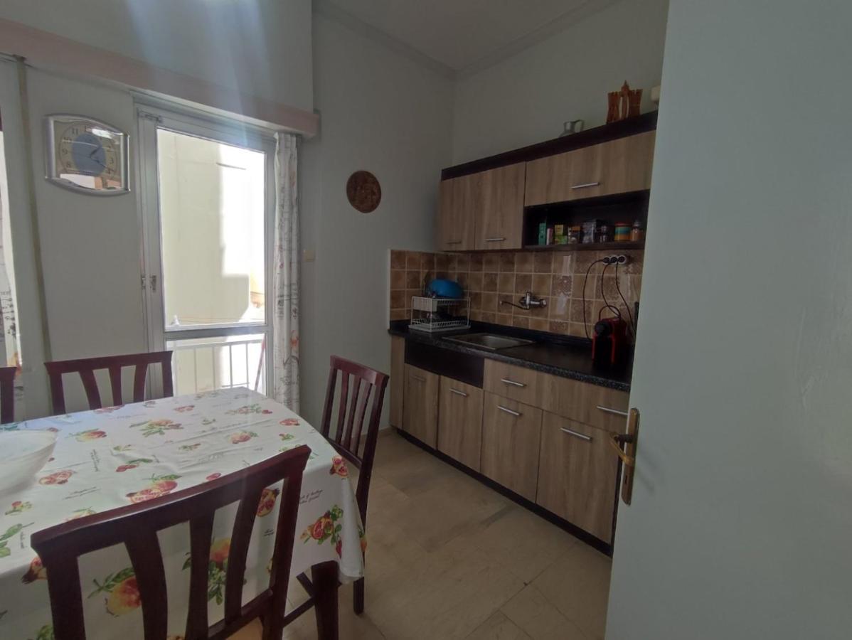 2 Br110 Sqm Free Parking Full Clima Apartment Патра Екстериор снимка