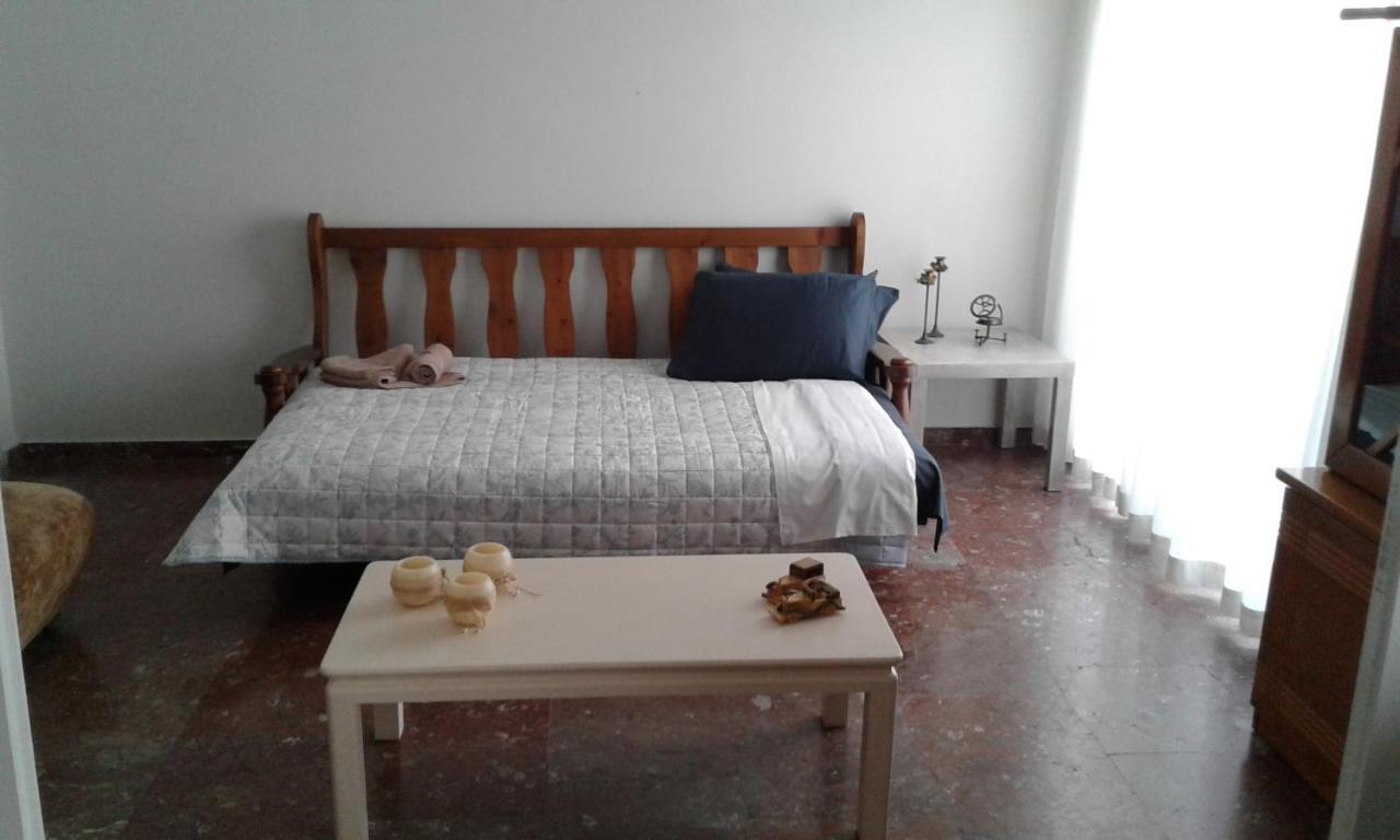2 Br110 Sqm Free Parking Full Clima Apartment Патра Екстериор снимка